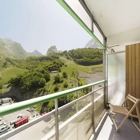 6 Personnes Pied Des Pistes Avec Balcon Et Vue Montagnes - Fr-1-400-28 شقة